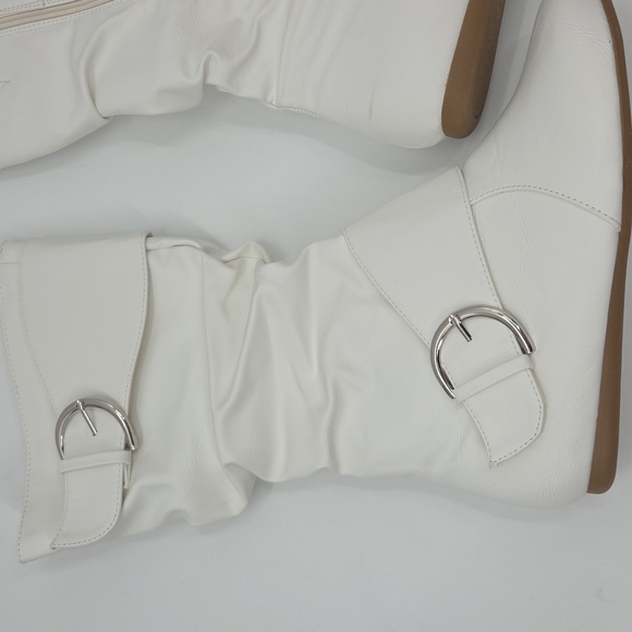 Elegant White Buckle Slouchy Boots - Picture 5 of 16